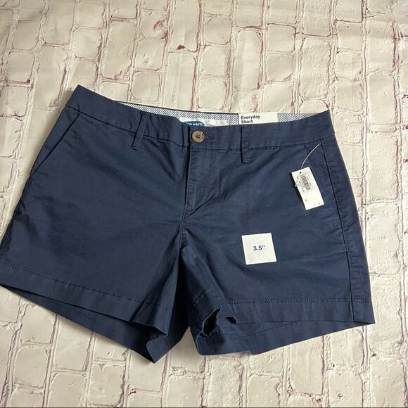 Old Navy Womens Every Day Shorts Sz 2 - Picture 1 of 11
